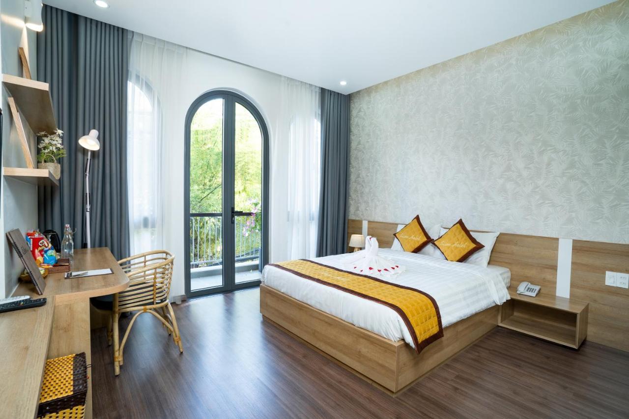 Sline Hotel Hue Exterior photo
